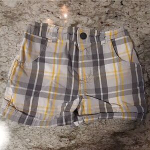 12 months boys shorts (2 pair)